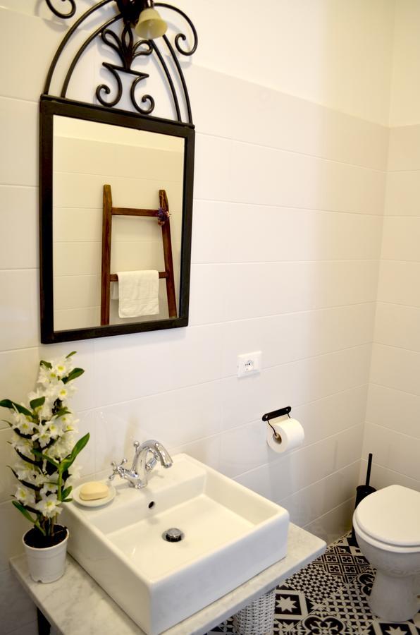 Vicoletto Dell'Aria Bed & Breakfast Вико Екуензе Екстериор снимка