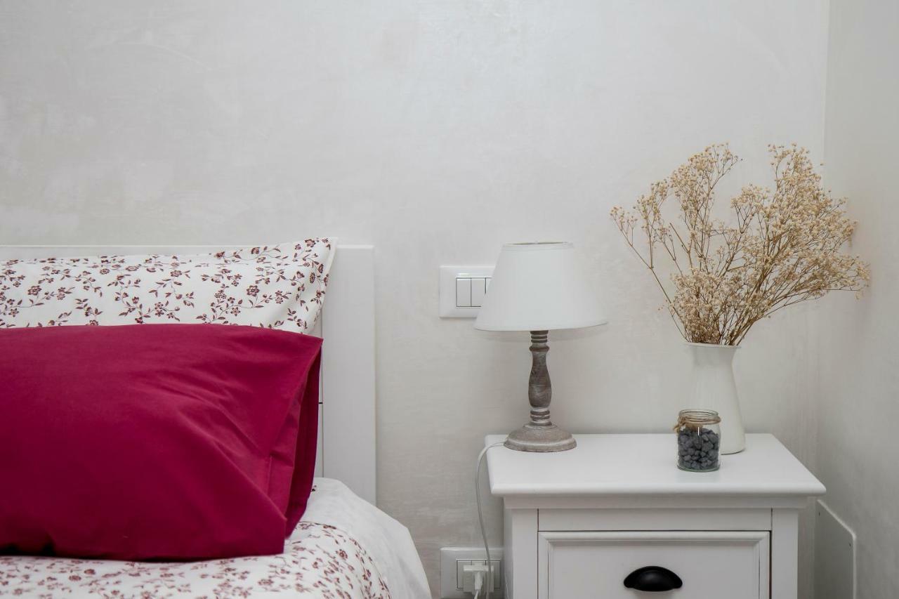 Vicoletto Dell'Aria Bed & Breakfast Вико Екуензе Екстериор снимка